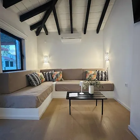 Pedras D'el Rei Olive Tree *